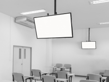 תליית טלויזיה מהתקרה