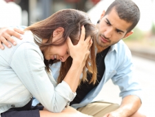 6 טיפים איך לזהות סימני מצוקה אצל אדם קרוב או בעצמנו